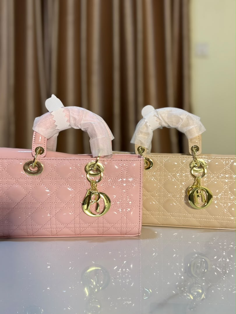 Lady D'joy Patent Leather